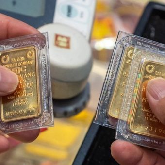 Ảnh minh họa từ ${$node["Webhook1"].json.body.source_name} về tài chính