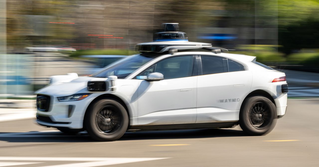 Xe tự lái Waymo - Nguồn ảnh: wired.com
