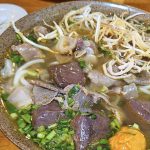 Ảnh minh họa từ ${$node["Webhook1"].json.body.source_name} về tài chính