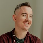 Ảnh minh họa từ ${$node["Webhook1"].json.body.source_name} về tài chính