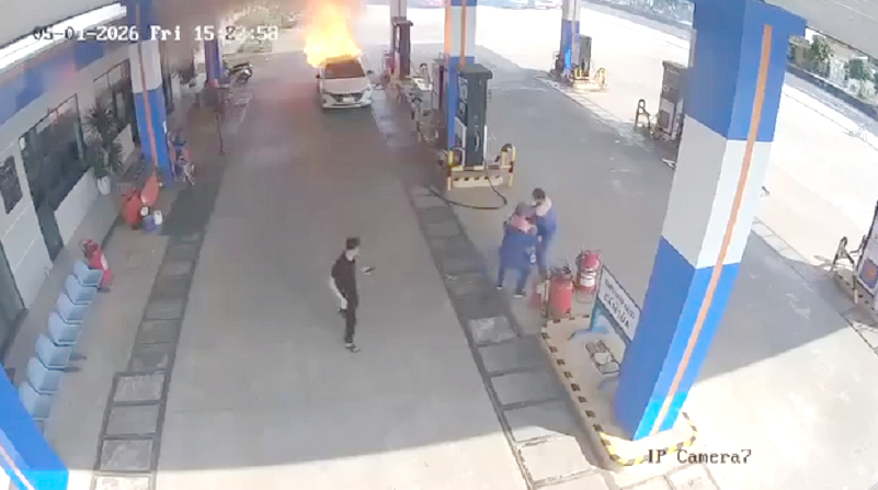 Cháy ô tô tại cây xăng - Nguồn ảnh: vtcnews.vn
