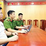 Ảnh minh họa từ ${$node["Webhook1"].json.body.source_name} về tài chính