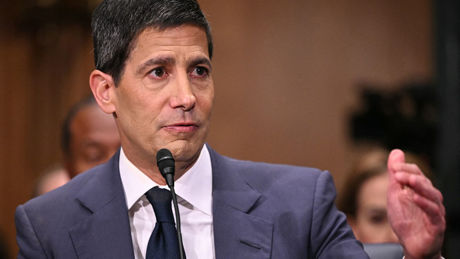 Kevin Warsh và sự chuyển giao quyền lực tại Fed - Nguồn ảnh: cnbc.com