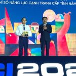 Ảnh minh họa từ ${$node["Webhook1"].json.body.source_name} về tài chính