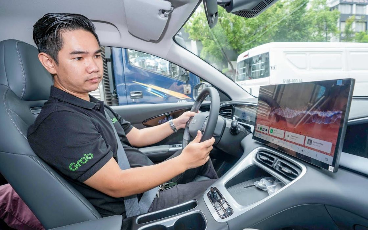 Điện hóa đội xe Grab - Nguồn ảnh: cafebiz.vn