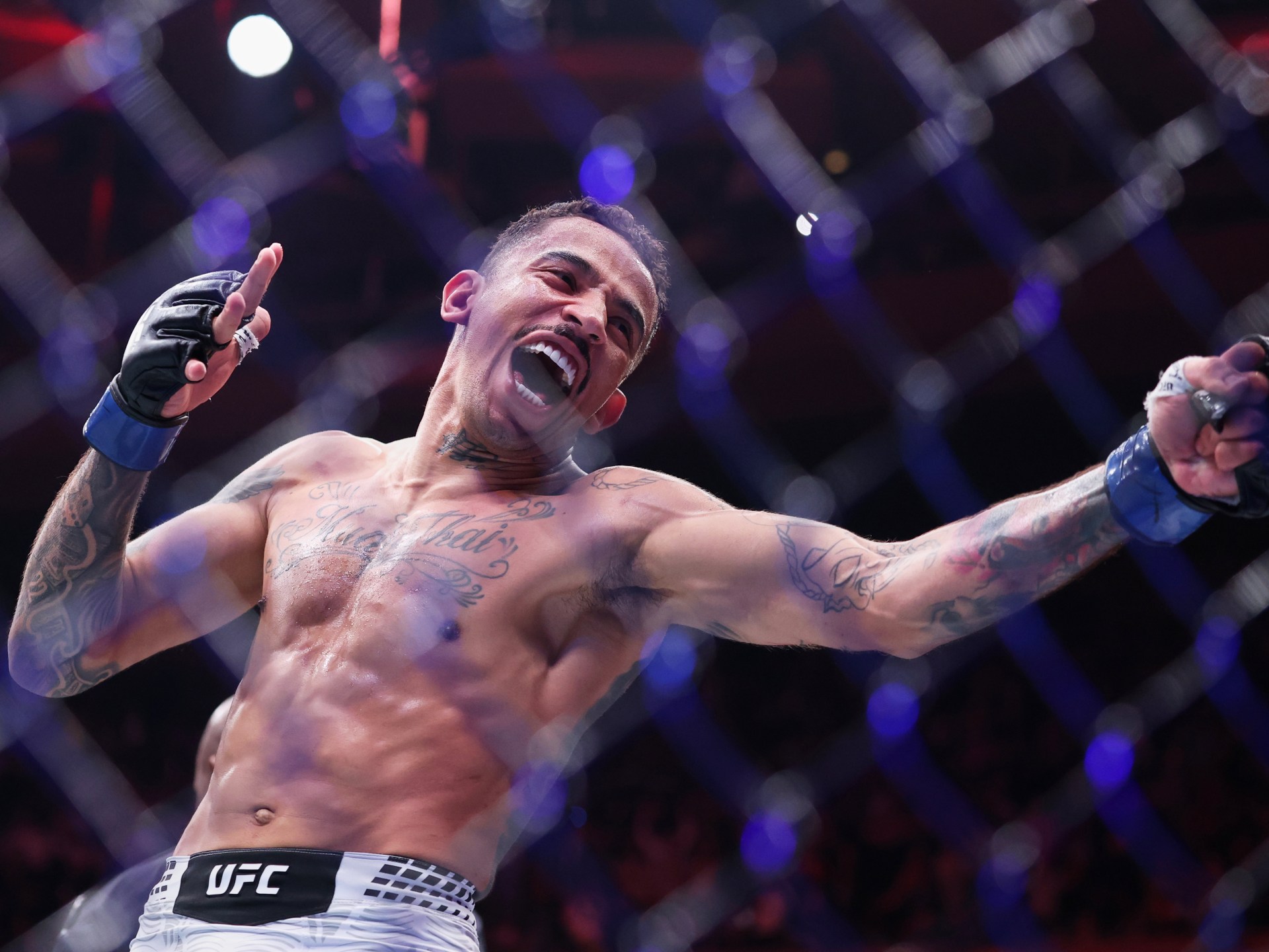 Carlos Prates chiến thắng tại UFC Fight Night Australia - Nguồn ảnh: aljazeera.com