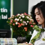 Ảnh minh họa từ ${$node["Webhook1"].json.body.source_name} về tài chính