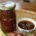 Ảnh minh họa từ ${$node["Webhook1"].json.body.source_name} về tài chính