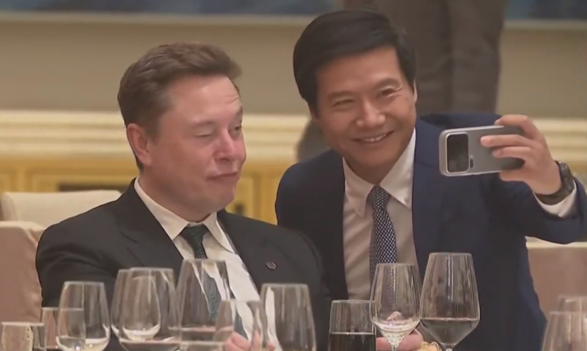 CEO Xiaomi và Elon Musk - Nguồn ảnh: vnexpress.net